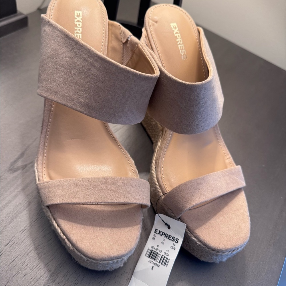 Express Women's Beige Wedge Sandals